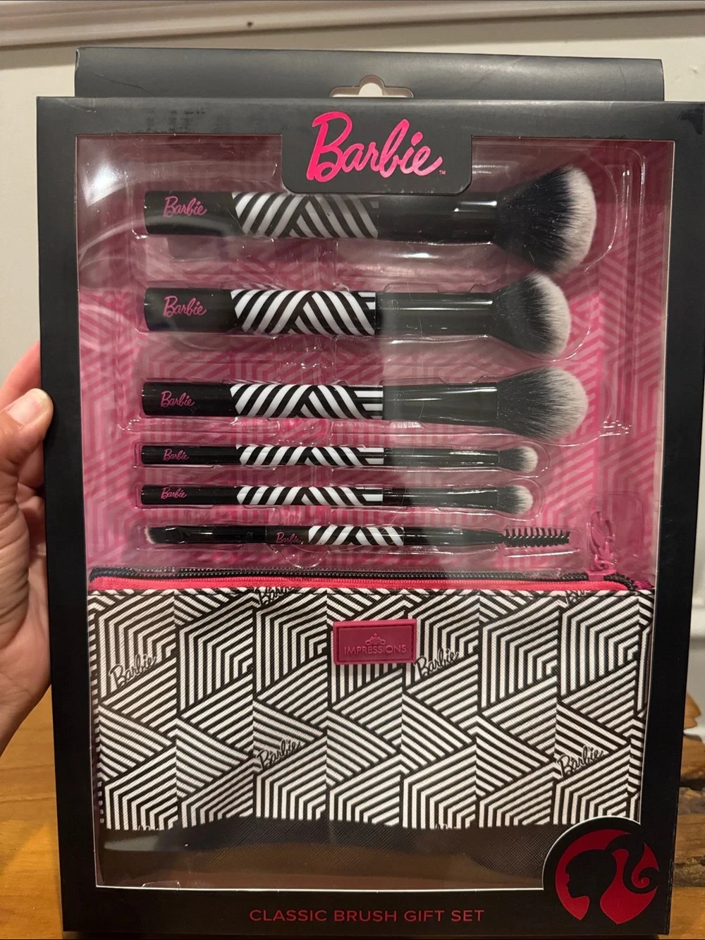 Barbie Black & White Stripe 7-Piece Brush Set with Zip Pouch